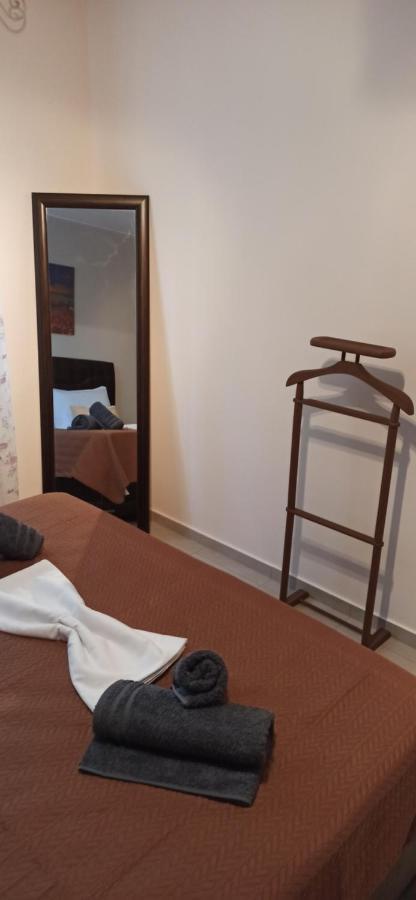 Fotini'S Apartment 2 Néa Péramos Dış mekan fotoğraf